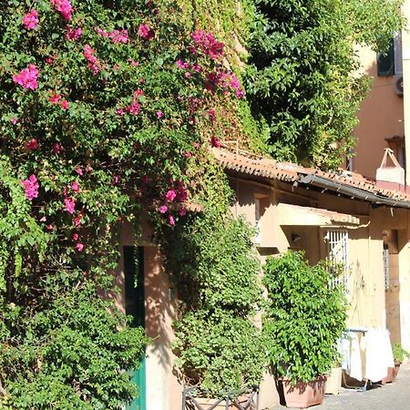 Moro 50 - Loft In Trastevere Rome Exterior photo